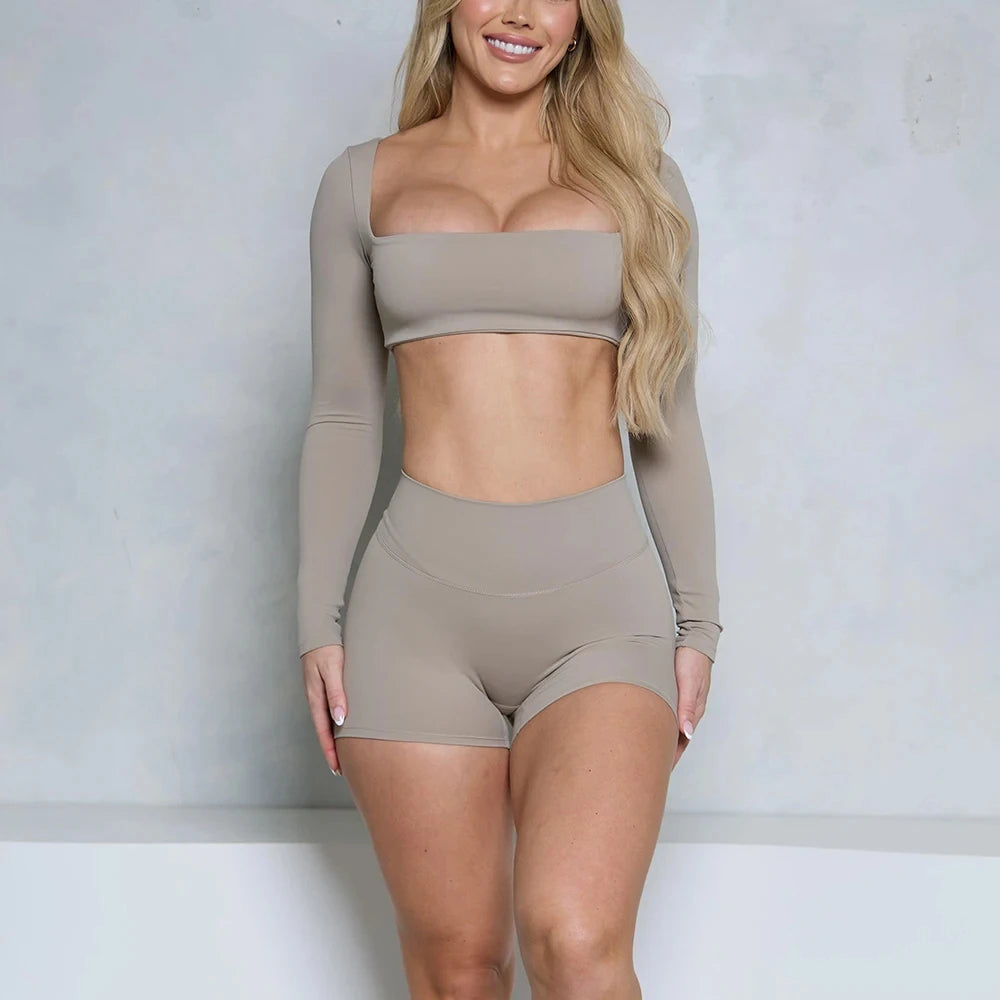 Women’s Two-Piece Long Sleeve Gym Set - Ravar