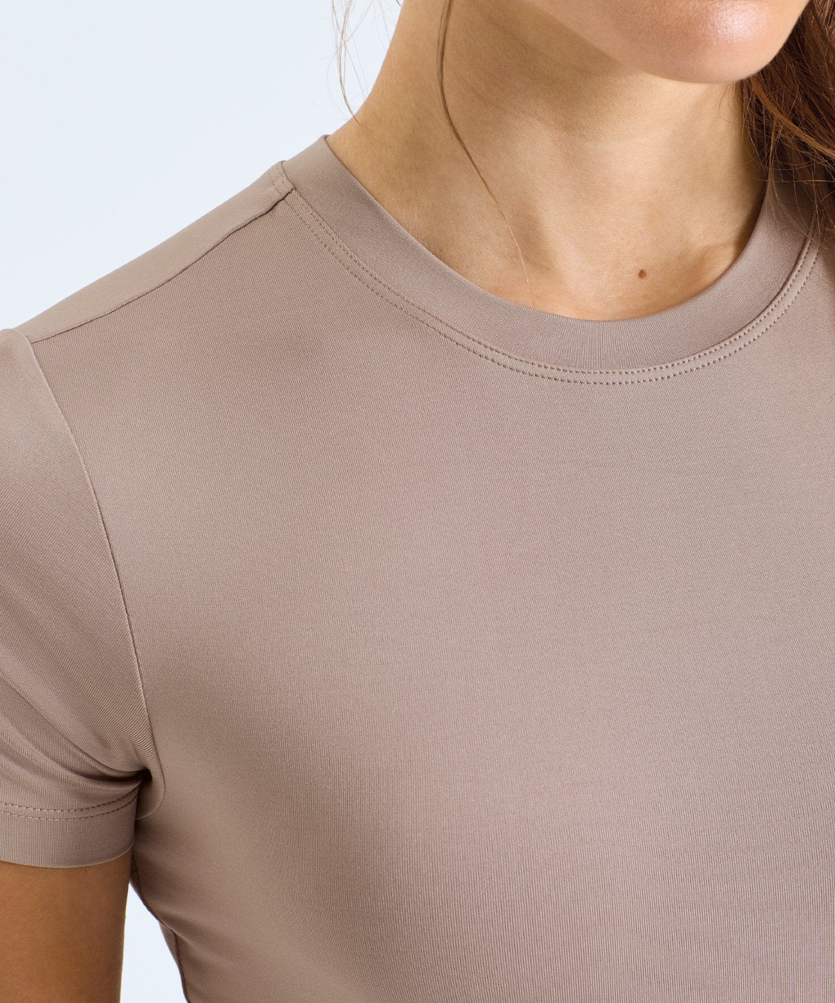 Ravar - Womens Fitted Performance Tee - Ravar